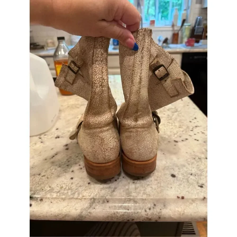 Frye Women’s Veronica Cracked White Distressed Leather Sz 10 EUC